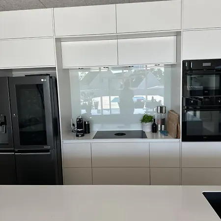 Beautiful Gem In A Quiet Setting * סבנדבורג